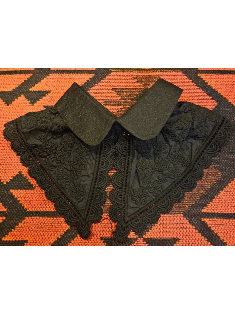 NEW Floral Embroidered Lace Collar Black Peter Pan Style Scalloped Edges